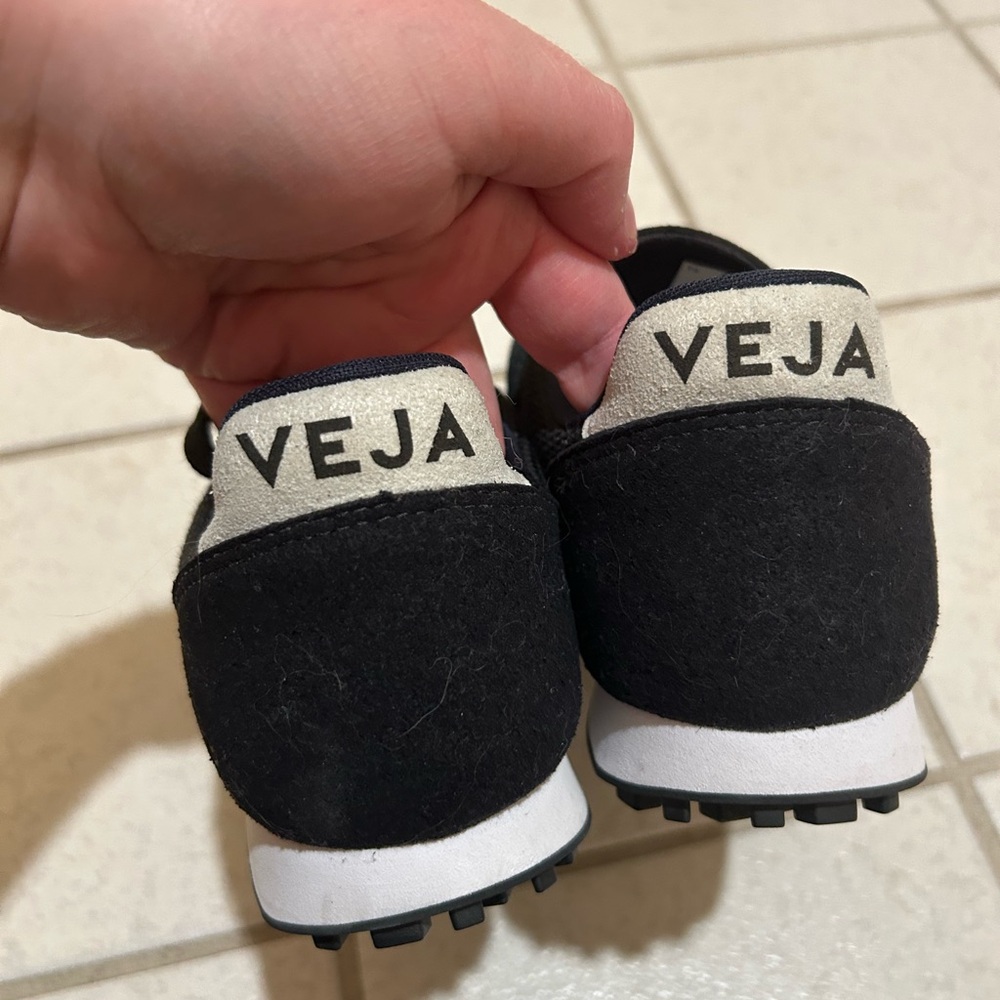 Veja SDU B-MESH BLACK WHITE Shoes - Women’s : 7 - Picture 5 of 8